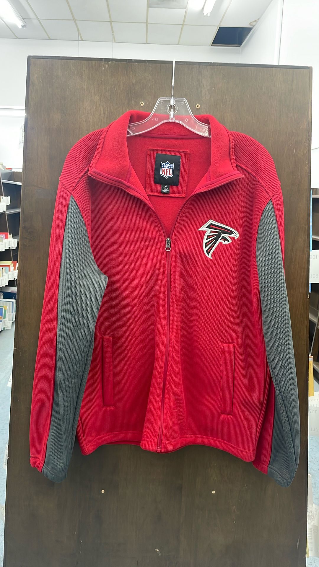 Falcon Pullover. Item No 871 (Shopgoodwill)