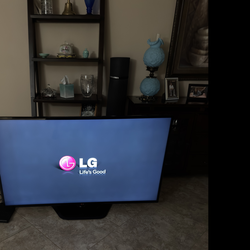 60 inch LG smart TV