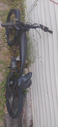 Phatmoto all terrain 79cc gas powered bike black