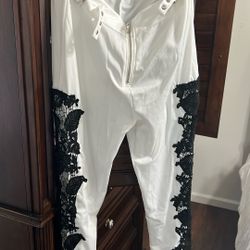 Cute Lace On The Side, White Pants With Black Lace On The Side Size 14 Brand New Never Worn