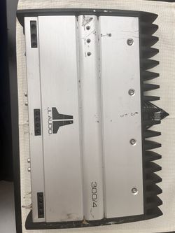 JL AMP 300/4