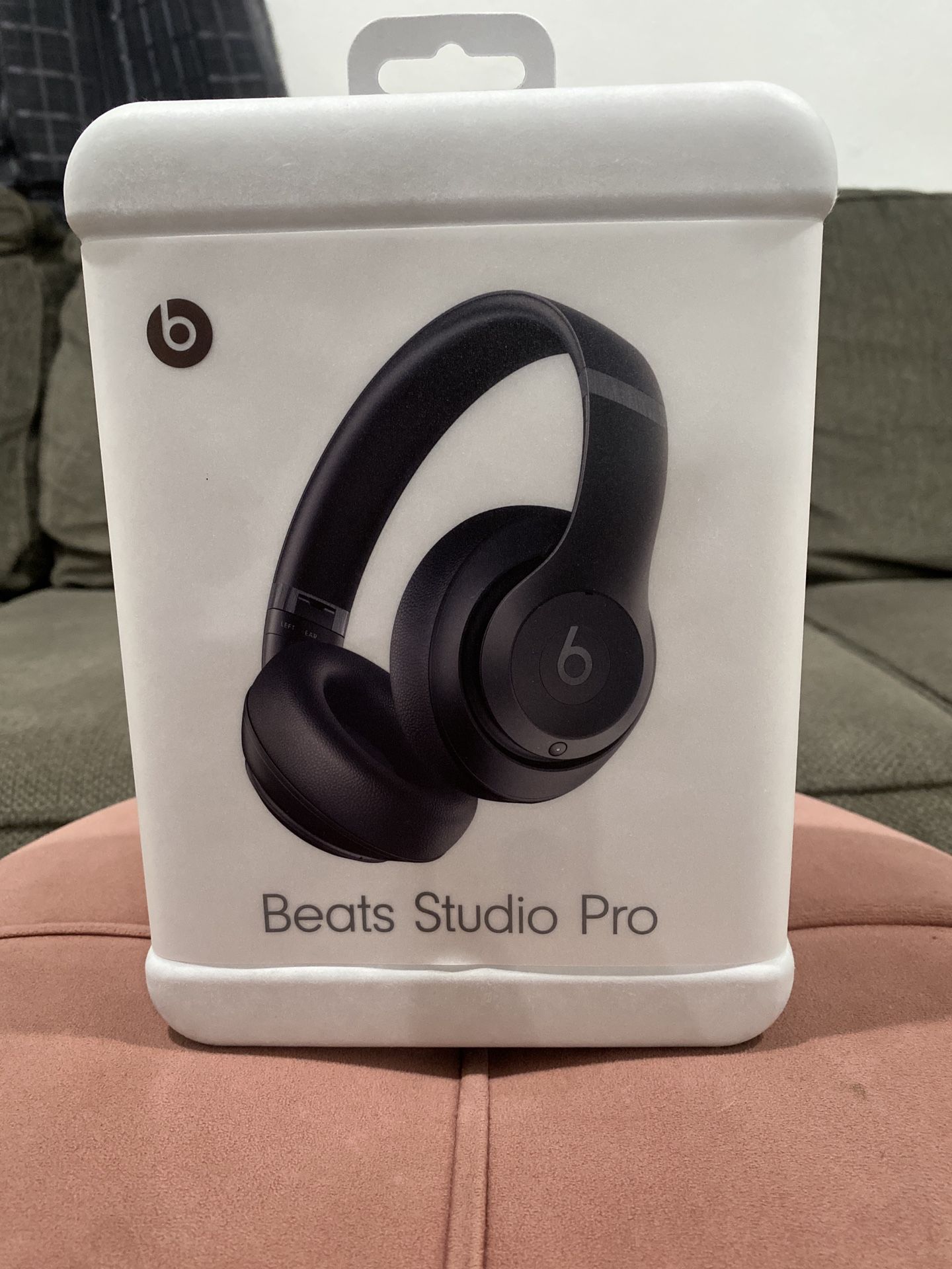 Beats Studio Pro