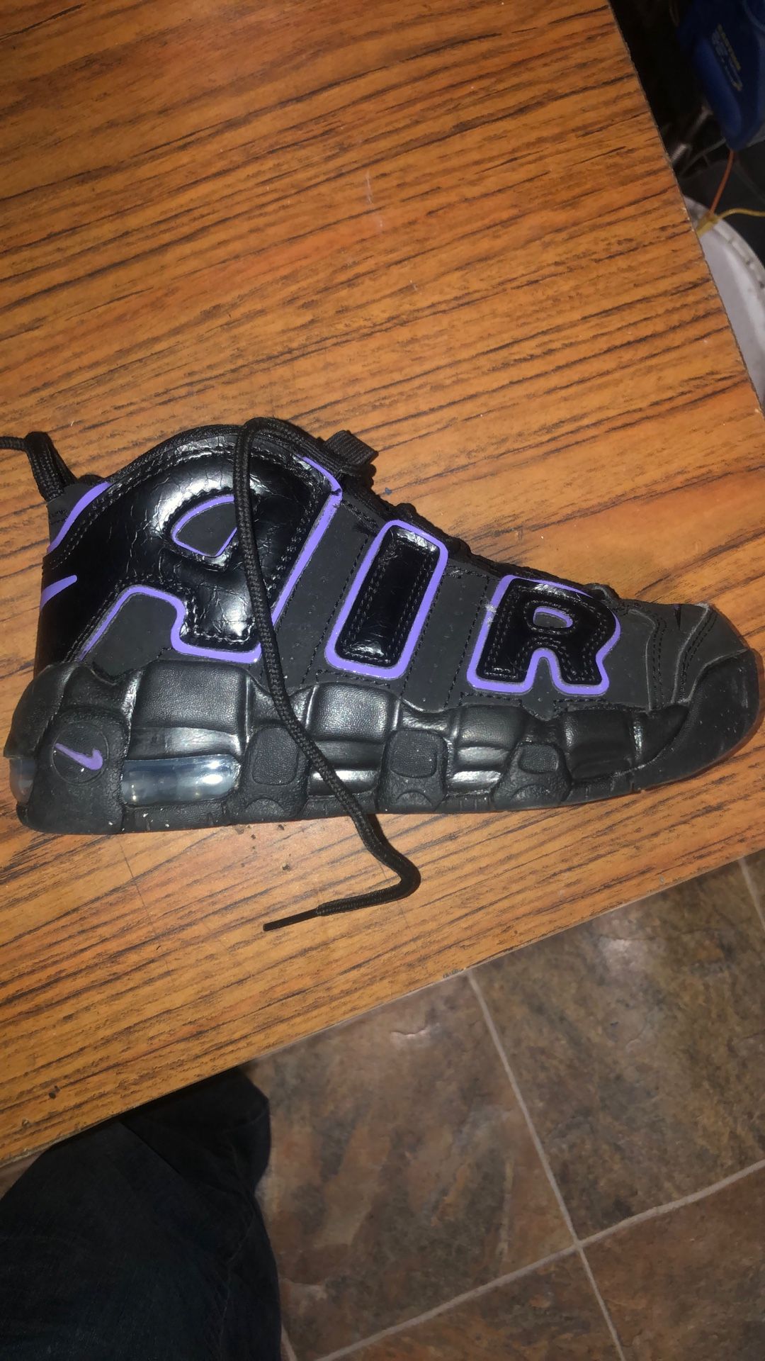 Nike Air Shoes For Boy At Girl