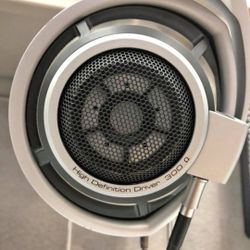 Sennheiser HD800 + HDVD800 - Audiophile Headphones