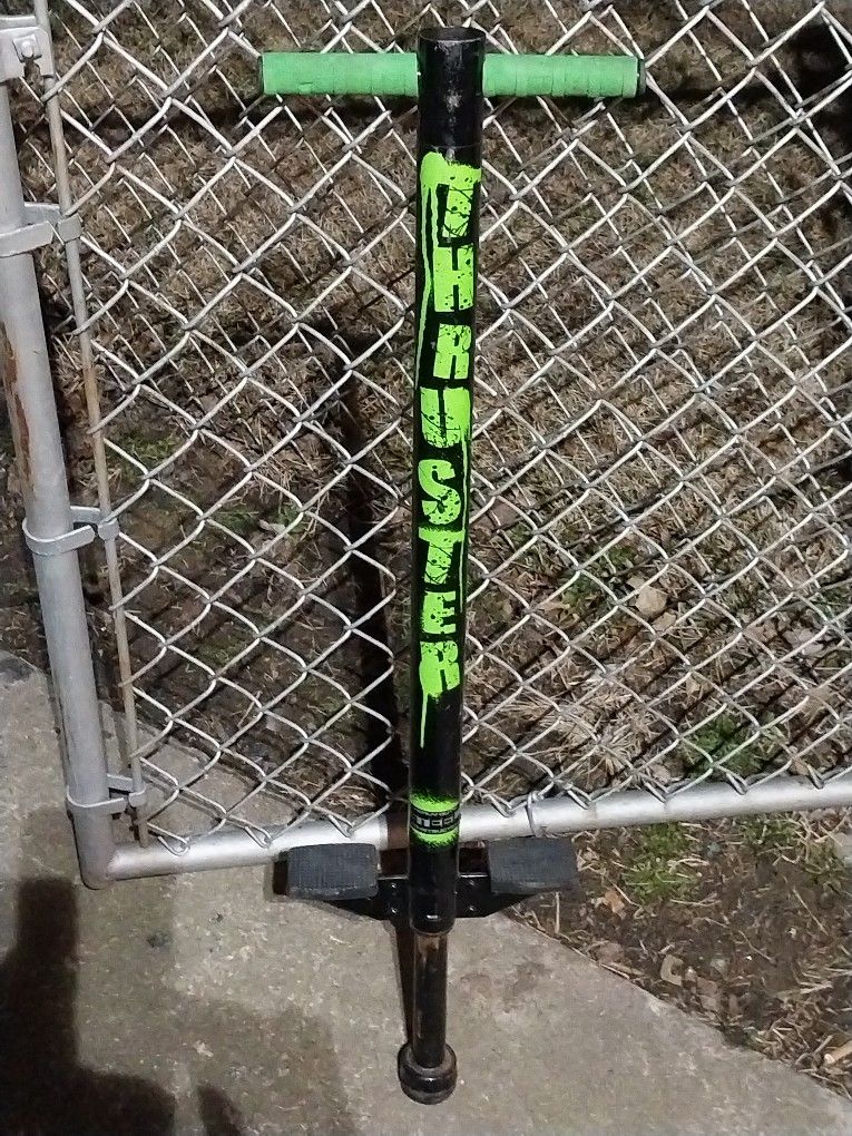 Thruster Pogo Stick