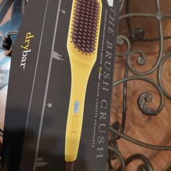 DryBar The Brush Crush Full Size Heated straightening brush