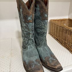 Women’s Leather Cowboy Boots