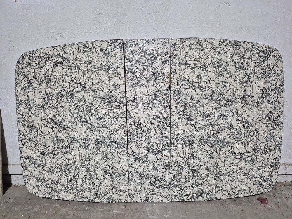 Retro Dining Room Table Black And White design