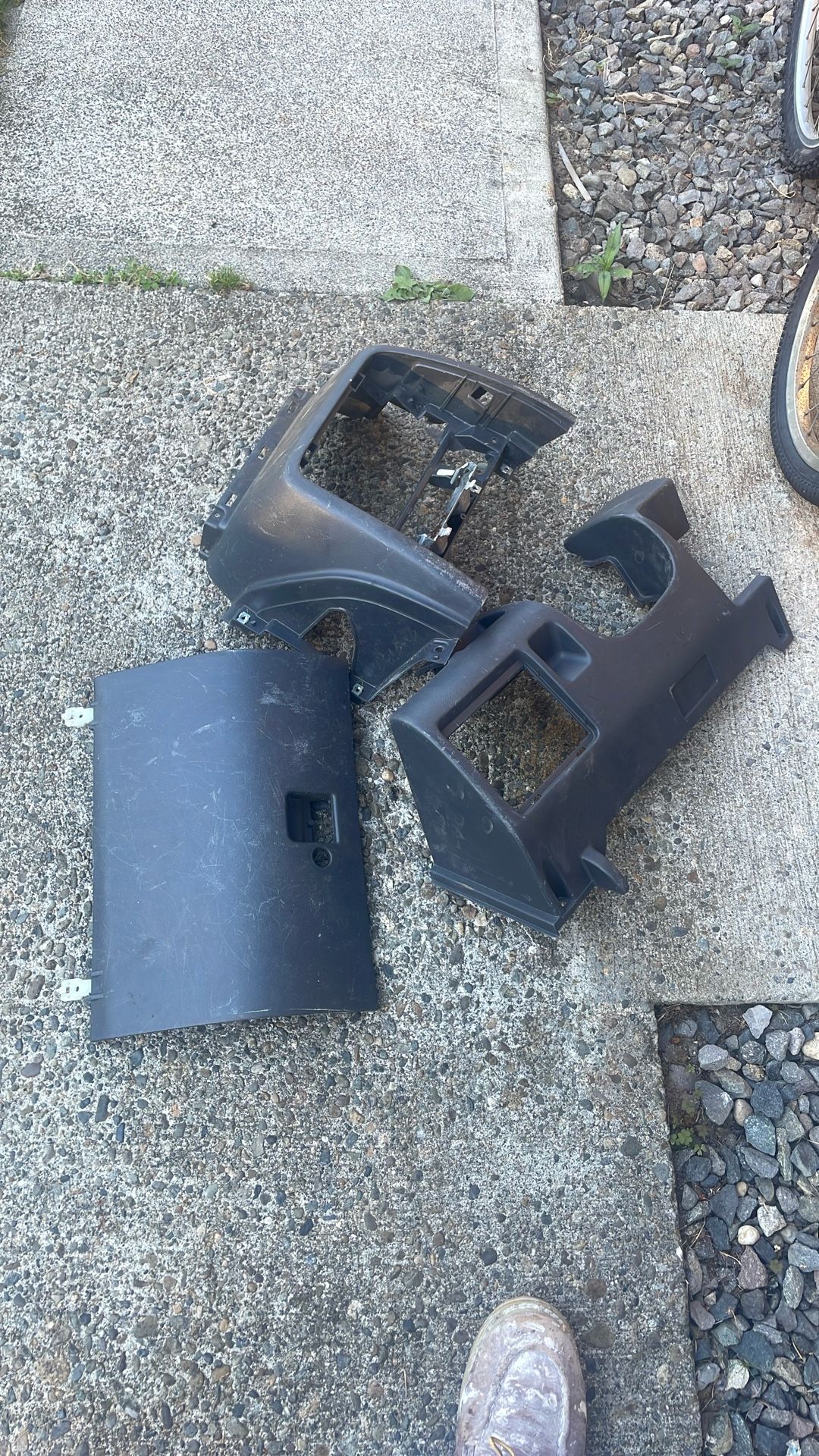 95 To 97 Nissan Hardbody Interior Parts