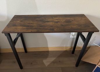 Brown Foldable Desk
