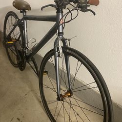 Schwinn Tourist 24 Speed Bike 