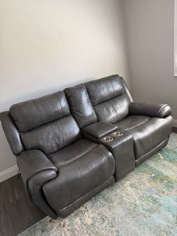Leather reclining theater seats