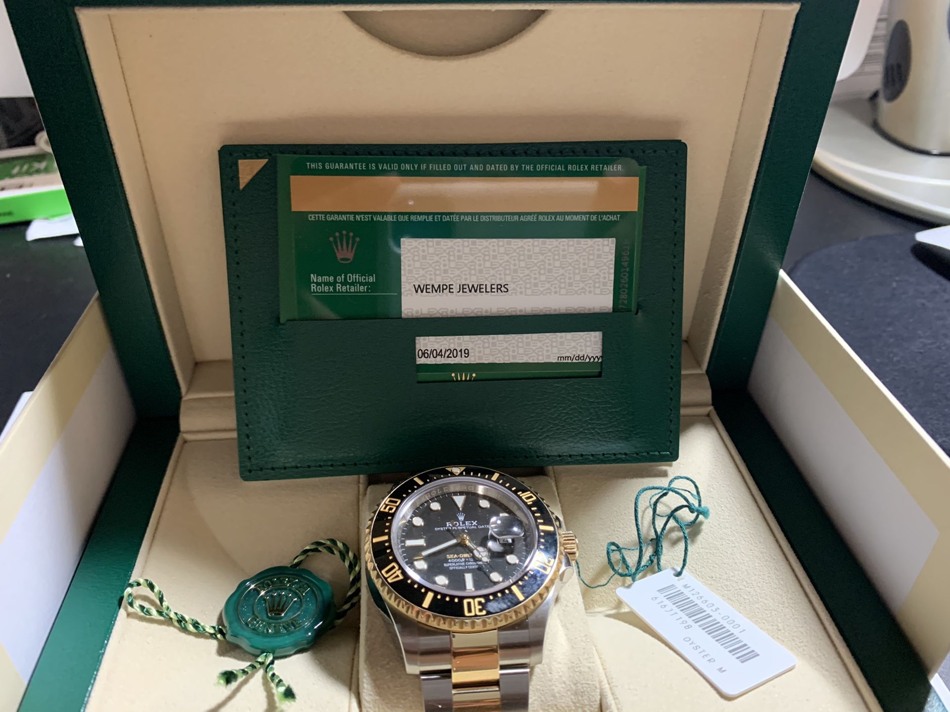 2019 Rolex Sea-Dweller 18k Yellow Gold 43mm