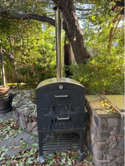 Wood fire Pizza Oven