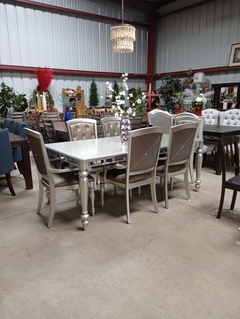 Glam Dining Table Set 