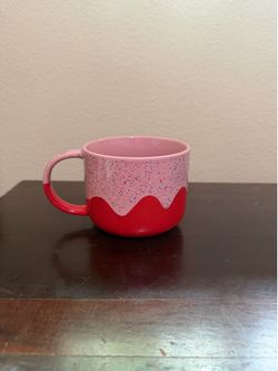 Starbucks Holiday Pink And Red Sprinkle Drip 14 OZ Ceramic Coffee Mug 2024