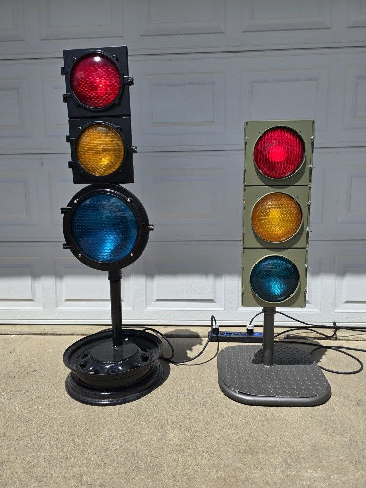 (2) Vintage traffic lights