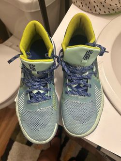 Kyrie basketball shoes