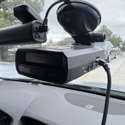 Uniden R4 Radar/Laser Detector