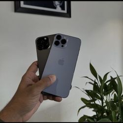 IPhone 13 Pro Max Unlocked With Warranty 