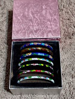 VINTAGE Chinese Cloisonne Bangle Bracelets- In Box