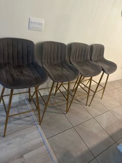 Bar Stools (Set of 4) – Gray & Gold Legs