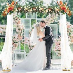 8FT Adjustable Wedding Arch Backdrop Stand, Gold Square Back Drop Adjustable Stand Metal Arch Backdrop Stand Kit Frame for Party Wedding Birthday Phot