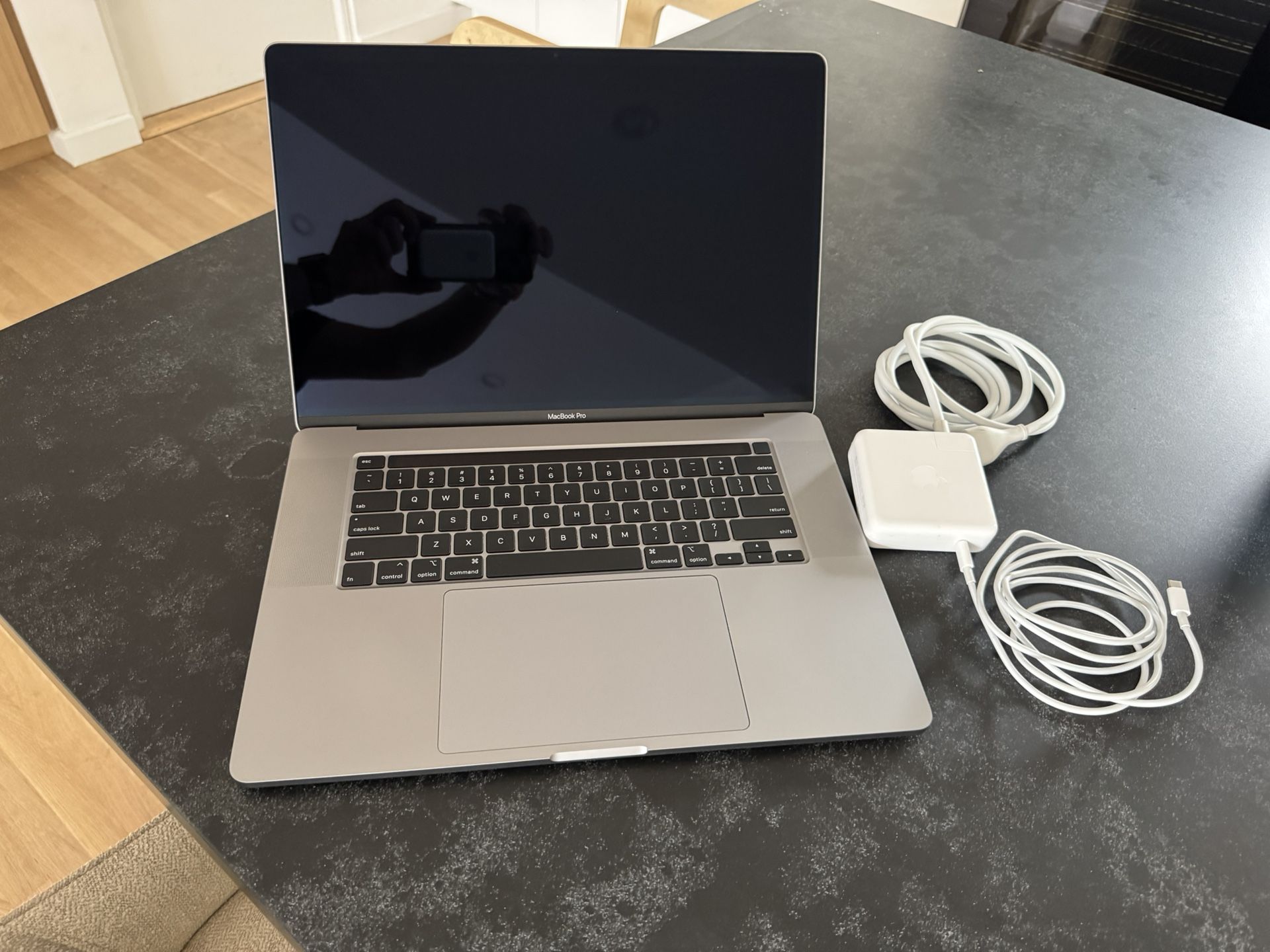 MacBook Pro 16” – Intel i9, 64GB RAM, 2TB SSD, Radeon Pro 5500M