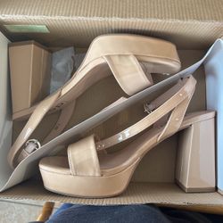 POP Casen Nude Chunk Heel Size 7.5