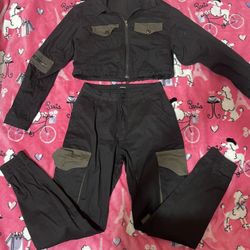 cropped 2 piece outfit 