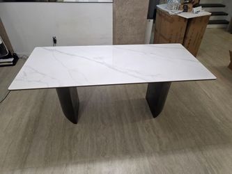Dinner marble table