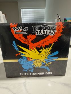 Hidden Fates Elite Trainer Box
