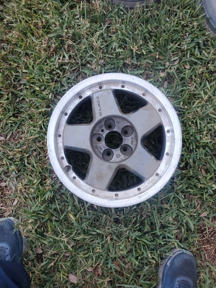 Still auto 15x7 Alfa Romeo 5x98 Wheel Only One for Sale in Los Angeles ...