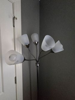 Stand-up 5 arm light