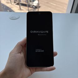 Samsung Galaxy S24 FE 5G 128GB ( Opened Box Like Brand New Excellent Condition Unlocked)