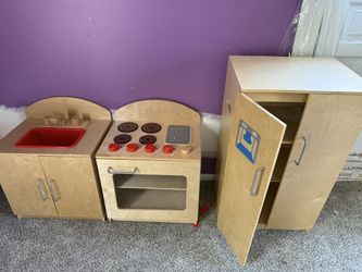 Play Kitchen Set