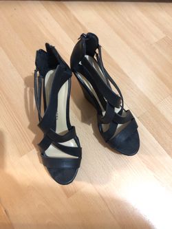 Chinese Laundry wedge heels size 9
