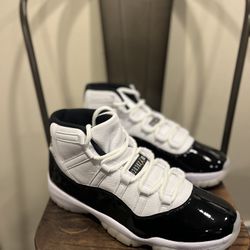 Size 11 - Jordan 11 Retro Mid Gratitude / Defining Moments B Grades no box CT8012-170 