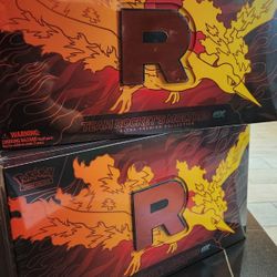 Pokemon Team Rockets Moltres Ultra Premium Collection
