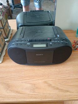 Sony Radio and DVD player with electrical cord also takes batteries to travel
