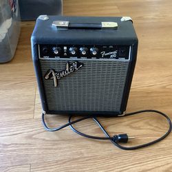 Fender 10g Frontman Amp