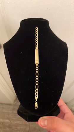 14k gold diamond cut bracelet