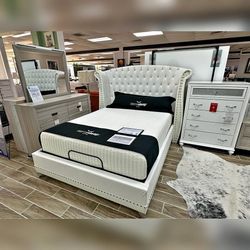4 Pieces white califonia king bedroom set