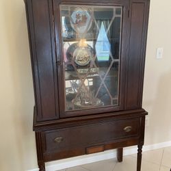 Vintage Cabinet 