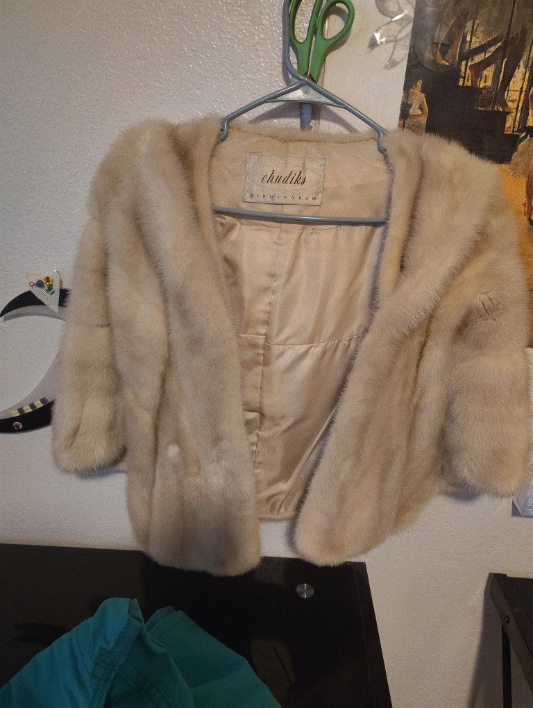 Women's Shawl Cape Fur