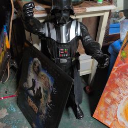 Darth Vader Life Like Collectable With Movie Plaqe