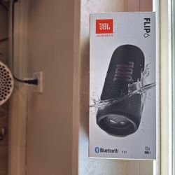 JBL Flip 6 Waterproof Speaker