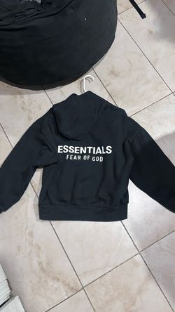 Essential hoodie