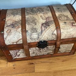 Leather Chest Treasure Box home Decor 20 Inch 