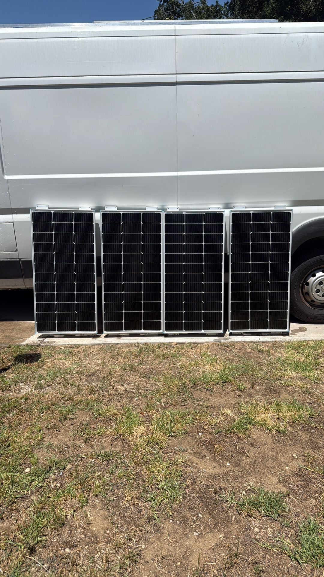 100W Renogy Solar Panel (x4) with Mounting Brackets